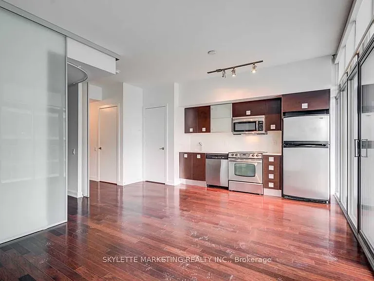 33 Charles St E #3702 — Photo 5