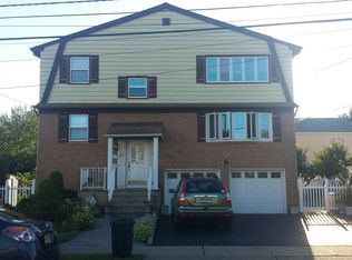 31 E Joseph St, Moonachie, NJ 07074