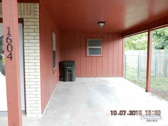 2nd image of 1604 Genevieve Ave