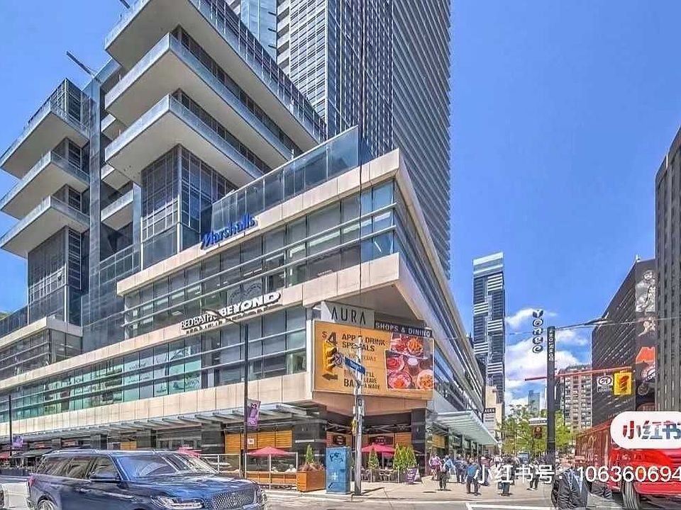2nd image of 388 Yonge St #7516