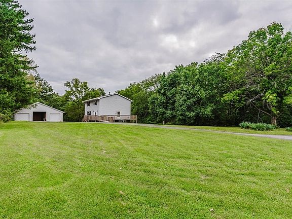 3rd image of 1313 W Rattan Ave