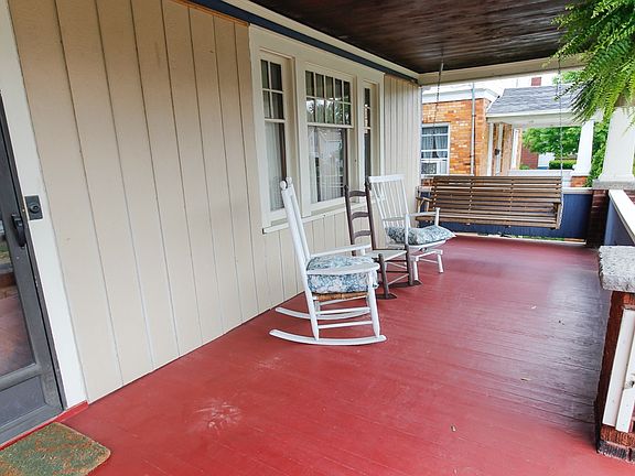 4th image of 1005 West Ave