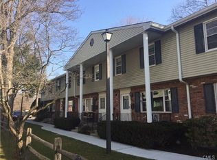 73 Maple Tree Ave APT D, Stamford, CT 06906