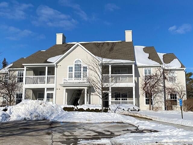 1st image of 1056 Joyce Ln