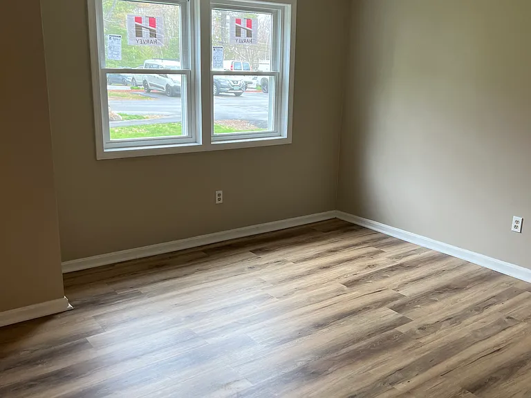 4 Heritage Village Dr #115 — Photo 9