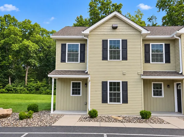 794 South St Unit 1, Highland, NY 12528