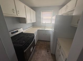 603 74th St #1, Newport News, VA 23605