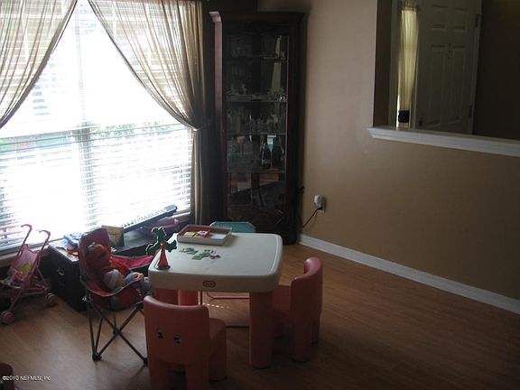 3rd image of 10761 Orchard Walk Pl W