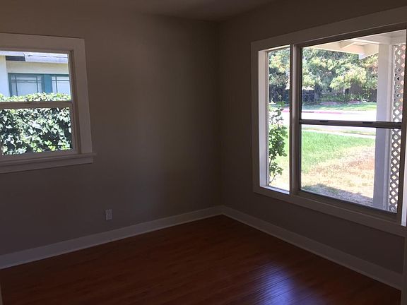 2nd image of 805 S Mayflower Ave