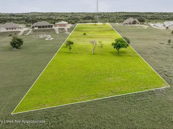 641 Comanche Lake Rd, Comanche, TX 76442