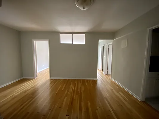 Rented by Compass | media 13