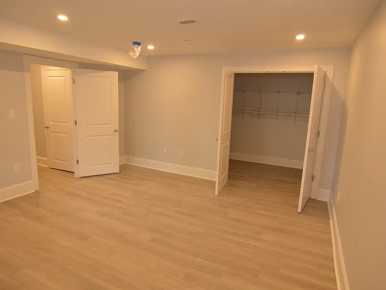 100 Brooks St — Photo 19