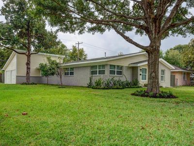 5301 Libbey Ln, Houston, TX, 77092