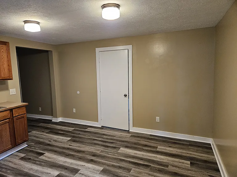 248 E Linden Ave #1 — Photo 12