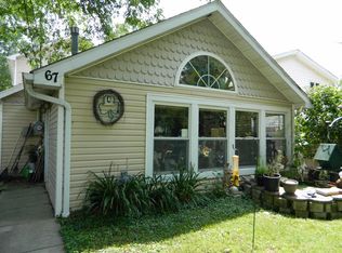 65 S Hickory Ln, Valparaiso, IN 46385