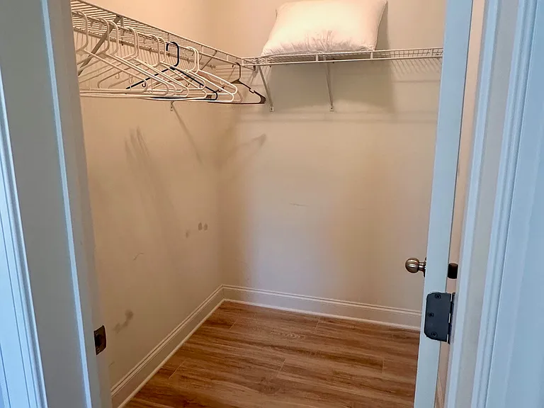 Ozark Ln — Photo 2