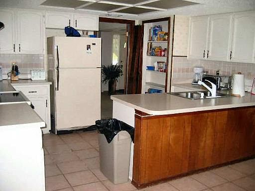 2nd image of 15247 OAK SPRING