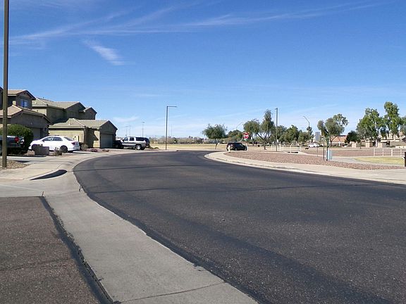 4th image of 17723 W Saguaro Ln