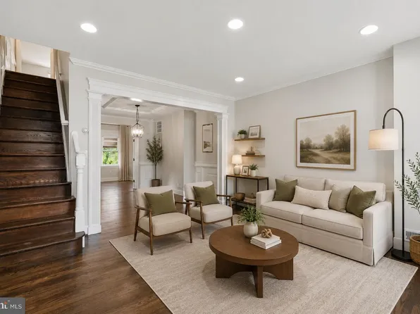 313 Elrino St, Baltimore, MD 21224