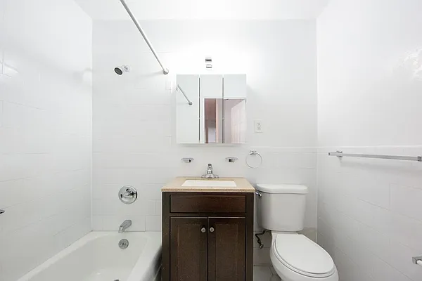 Rented by Zumper Inc | media 6