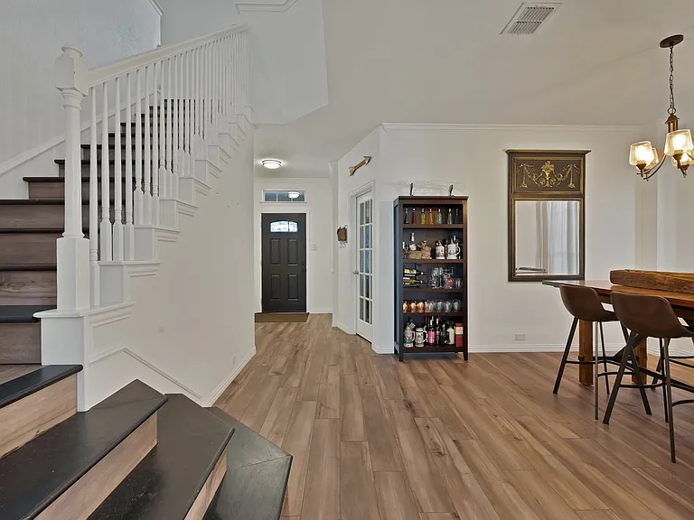1708 Kittyhawk Dr — Photo 5