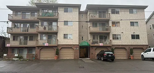 12035 32nd Ave NE Photo 1