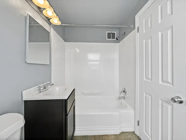 114 Wayne Rd #2A — Photo 9