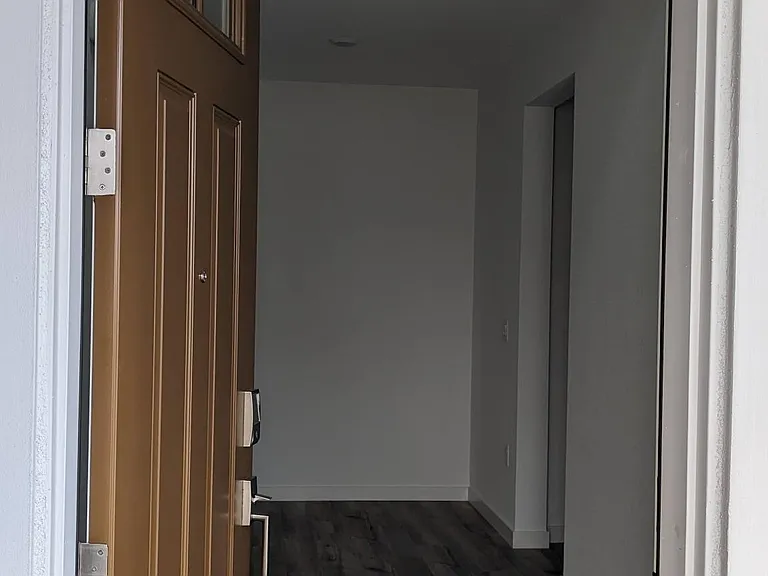 2468 Lake Club Dr — Photo 2