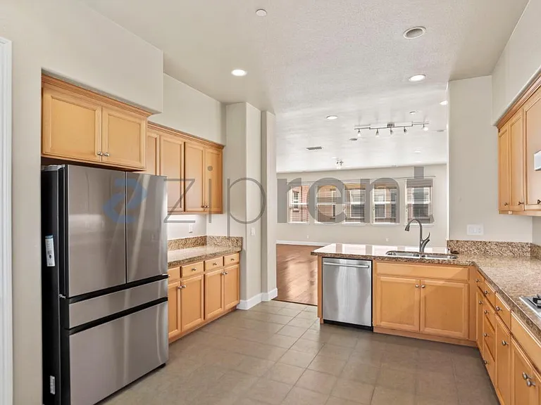 28 Paterson Pl — Photo 15