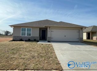 219 Shannan St SW, Decatur, AL 35603