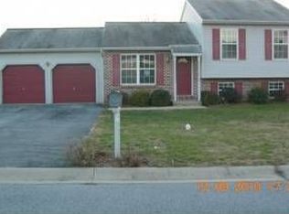 21 Winchester Cir, Lebanon, PA 17046