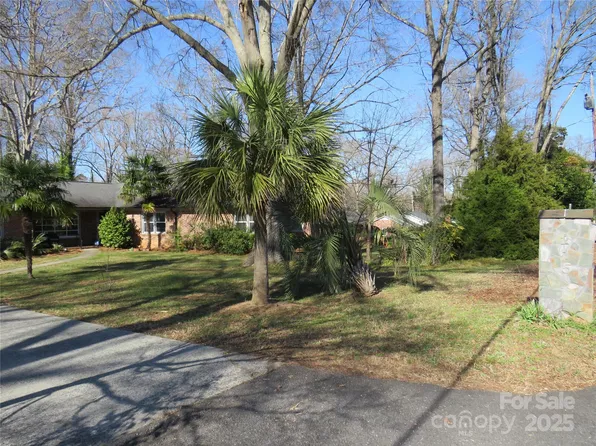 215 Bailey Ave, Rock Hill, SC 29732