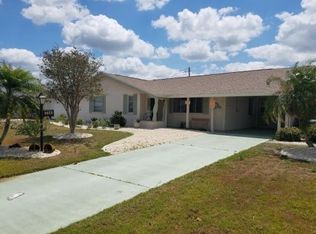 714 Indian Wells Ave, Sun City Center, FL 33573