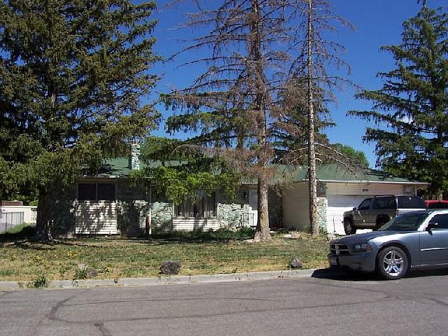 1st image of 4127 Creekview Dr