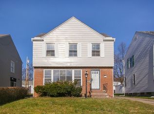 17011 Eldamere Ave, Cleveland, OH