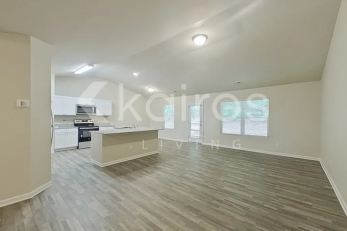 1195 Amberlight Cir — Photo 6