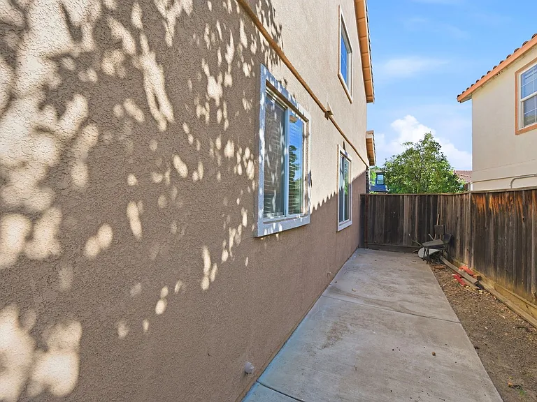 5486 Benttree Way — Photo 38
