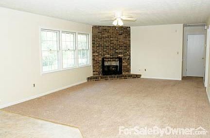 2nd image of 655 Evergreen Dr