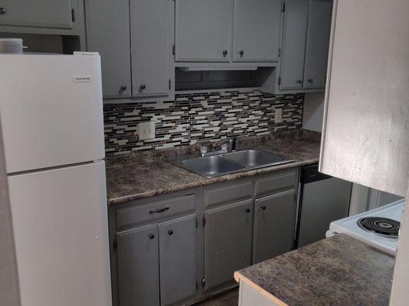 103 Thornwell Ct APT C
