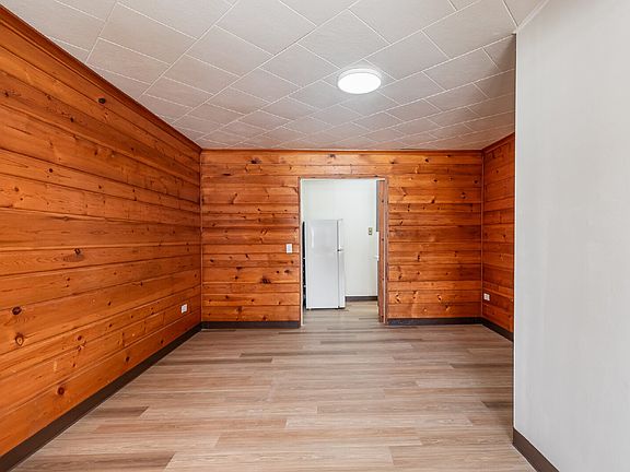 4th image of 405 E Michigan Ave Unit 8