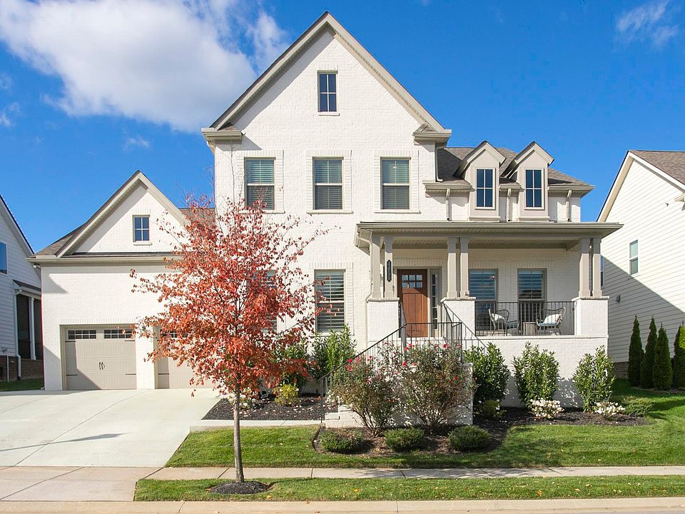 1st image of 4055 Foxglove Farm Dr