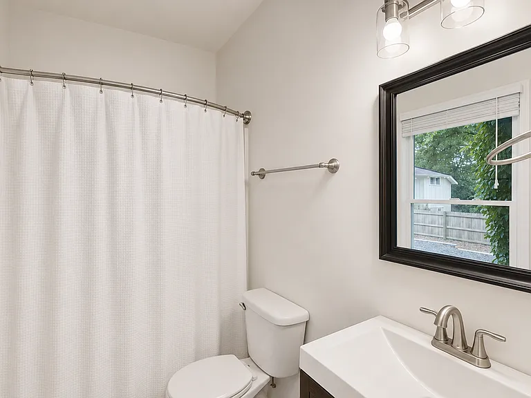 865 White St SW — Photo 4