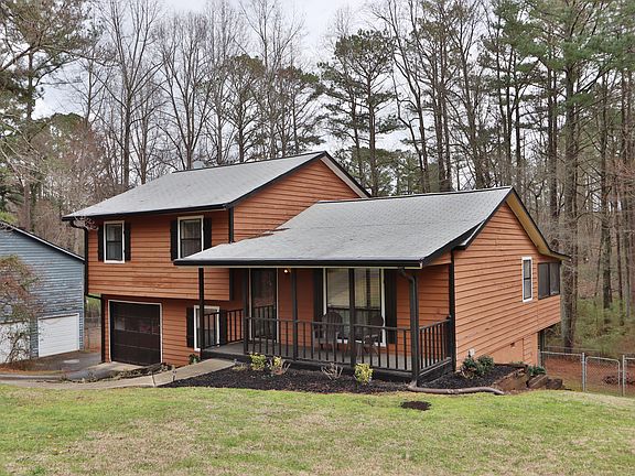 2nd image of 3246 Stonewall Dr NW