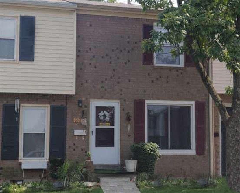 1st image of 273 Hedgewood Ct