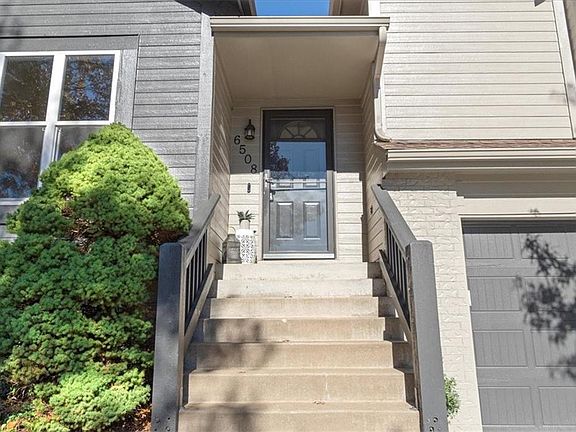 2nd image of 6508 W 151st Pl