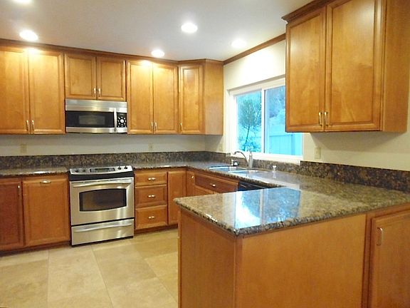 3rd image of 7363 Margerum Ave