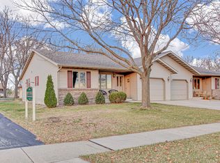 631 E Scott St, Fond Du Lac, WI 54935