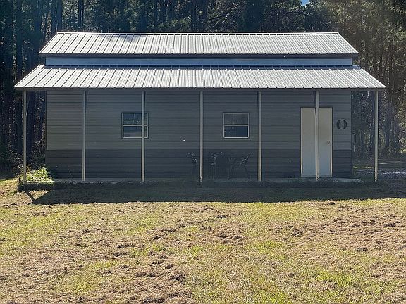 Entry / Left Side of Shop