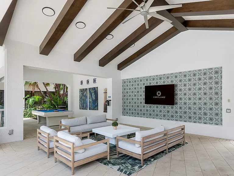 Cortland West Palm — Photo 16