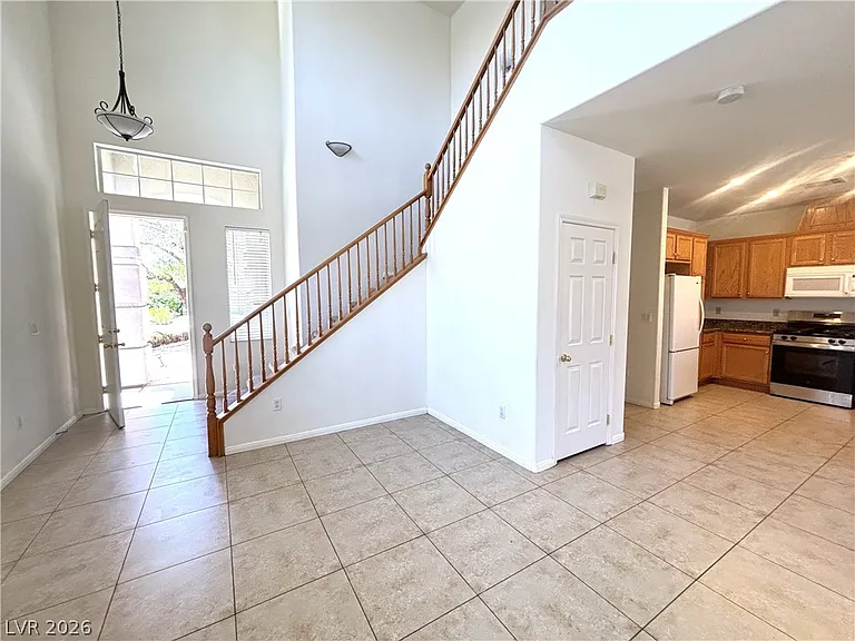 9122 Mountain Maple Ct — Photo 3